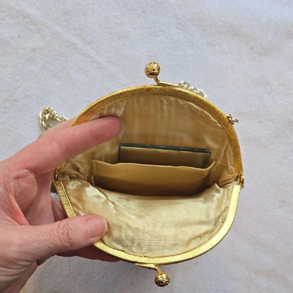 ​Vintage Shimmering Gold Pleated Evening Bag